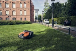 Husqvarna Automower 520 EPOS Robotic Lawn Mower -Husqvarna jv 526380